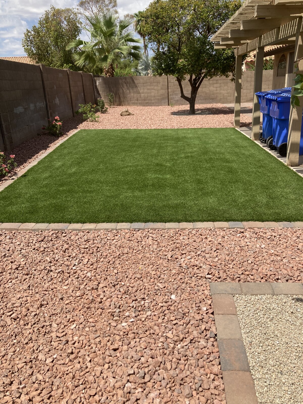 Turf & Paver Border